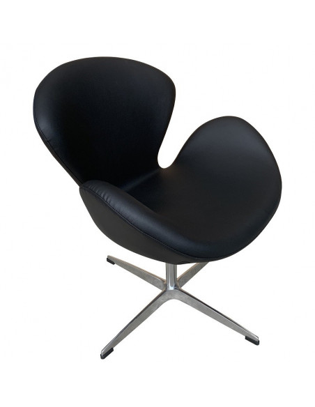 Sillón SW, tapizado en similpiel negra